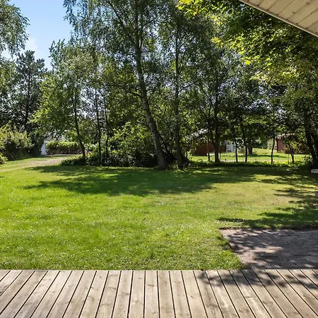 Gulspurvevaenget Xii Nordenbro Vesteregn